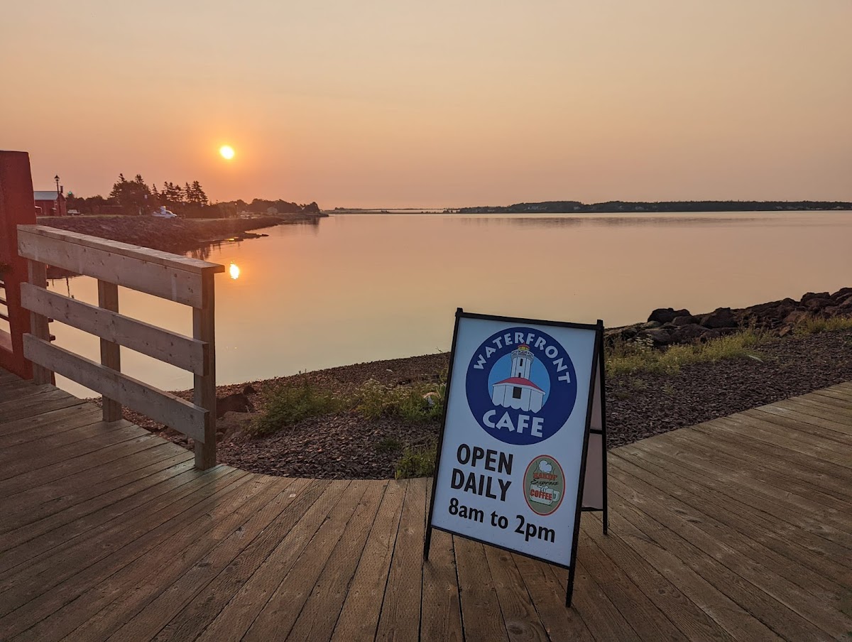 Summerside Waterfront Cafe And Restaurant Photos 2